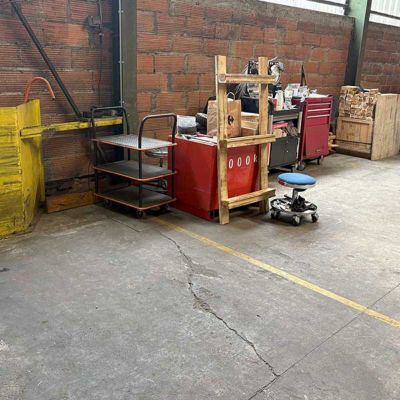 Servante 3 plateaux en acier laqué - Charge max 120 kg - SED3
