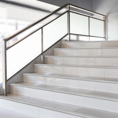 Seuil d'escalier Safety Forme F Aluminium anodisé Argent M 100 cm