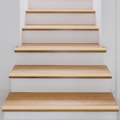 Seuil de nez de marche Aluminium Crème 24,5 x 20 mm Montage avec ou sans perçage - Floordirekt