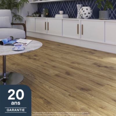 Sol stratifié à clipser Hickory chêne brun AC5 10mm - L.138 x l.15,9 cm