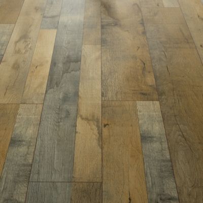 Sol stratifié à clisper Barnwood effet chêne structurée L.138.3x19,3 cm Ep.8mm GoodHome