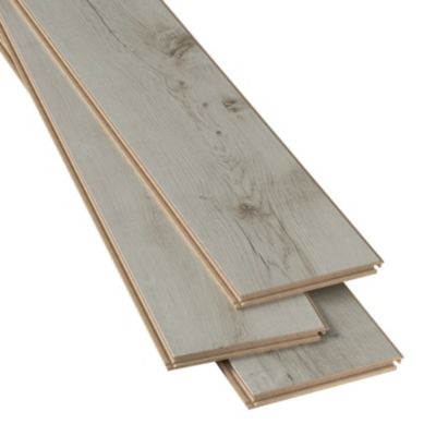 Sol stratifié clipsable Bexhill chêne blanc passage élévé AC4 ép.8 mm