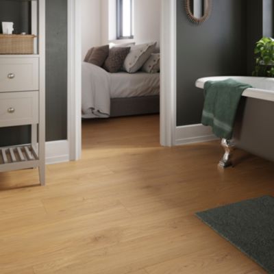 Sol stratifié clipsable Visby chêne blond 8mm compatible pièces humides