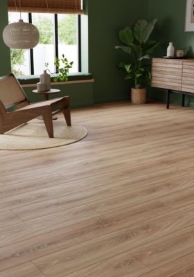 Sol stratifié Colloway GoodHome, passage élevé AC4, effet chêne, L.138,3 cm x l.19,3 cm x ép.8 mm