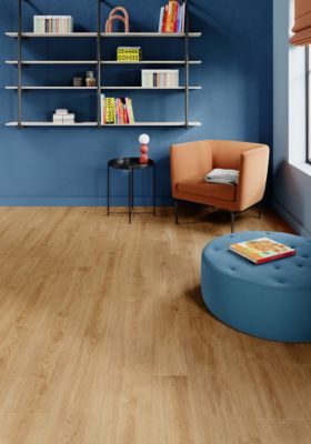 Sol stratifié Corduff GoodHome, passage élevé AC4, effet chêne blond, L.128,5 cm x l.19,2 cm x ép.8 mm, résistant à l'eau