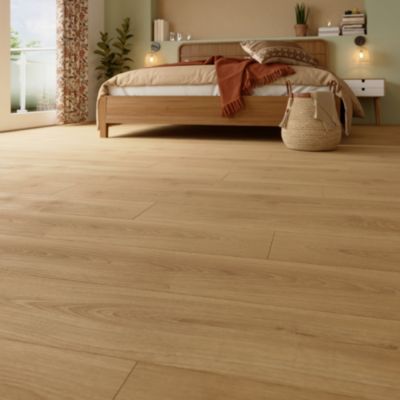 Sol stratifié Cowley GoodHome, passage intense AC5, effet chêne miel, L.129,2 cm x l.19,3 cm x ép.8 mm