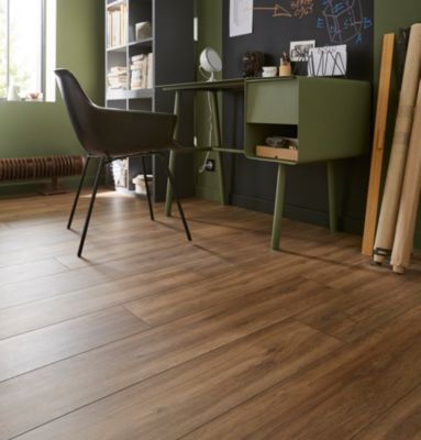 Sol stratifié Devonport GoodHome, passage élevé AC4, effet chêne miel, L.128,6 cm x l.19,4 cm x ép.8 mm