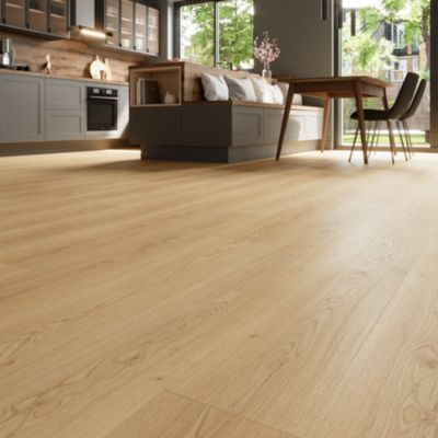 Sol stratifié Kingston 2 GoodHome, passage intense AC5, effet chêne, L.125,7 cm x l.19,2 cm x ép.10 mm, résistant à l'eau