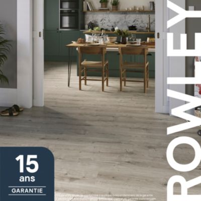 Sol stratifié Rowley GoodHome, passage élevé AC4, effet chêne grisé, L.129,2 cm x l.19,3 cm x ép.8 mm, résistant à l'eau