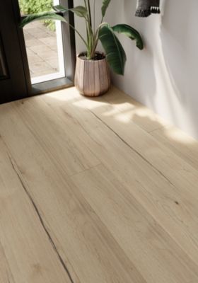 Sol stratifié Shawford GoodHome, passage intense AC5, effet chêne, L.129,2 cm x l.19,3 cm x ép.8 mm