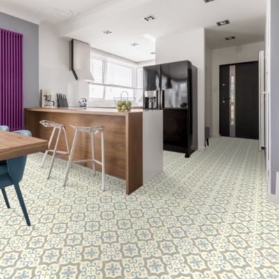 Sol Vinyle Inspiration - Effet carreaux de ciment arabesques - Bleu et ocre - Rouleau de 2m x 28m