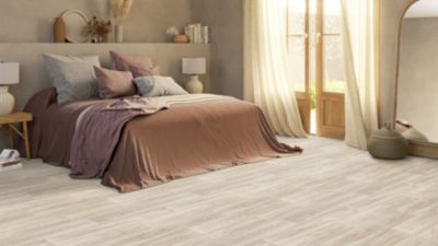 Sol vinyle rouleau Iconik Resistex Nature effet bois chêne blanchi L.4m Tarkett