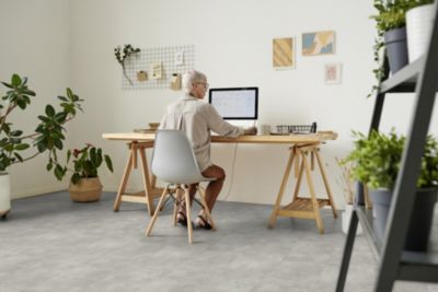 Sol vinyle rouleau Primetex Basal haze effet carrelage gris clair L.4m Gerflor