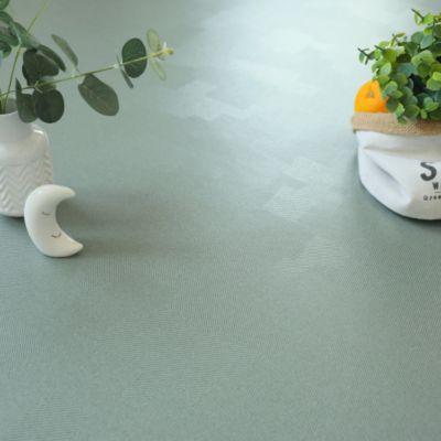 Sol Vinyle Tactile - Jeu de formes géométriques - Vert de gris - Rouleau de 2m x 14m