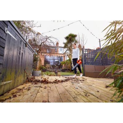 Souffleur sans fil avec batterie 18 V 580 m³/h Black & Decker BCBL200L-QW