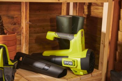 Souffleur sans fil avec batterie 18 V 9,9 m³/h Ryobi (vendu avec 1 batterie et 1 chargeur)