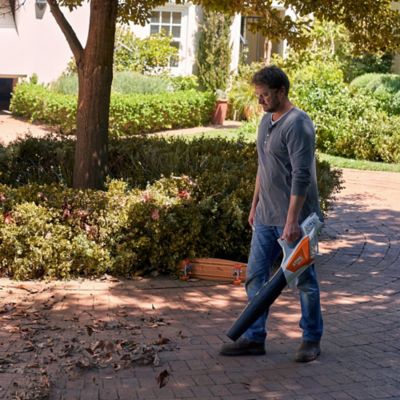 Souffleur sans fil avec batterie 36 V 560 m³/h Stihl BGA 57