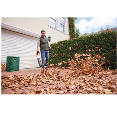 Souffleur sans fil avec batterie 36V Stihl BGA50 (vendu avec une batterie AK 20 et un chargeur AL 101)