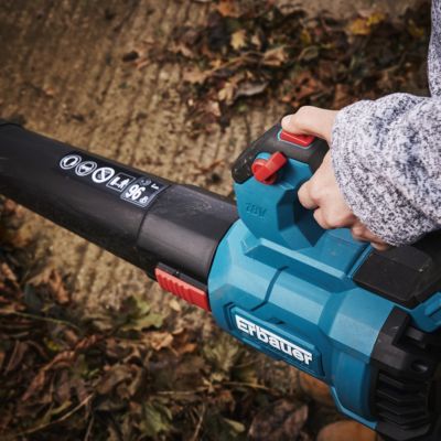 Souffleur sans fil sur batterie 18V Erbauer EXT ERI1025GBL (vendu sans batterie ni chargeur)