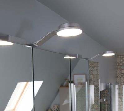 Spot de salle de bain Emera LED intégrée 480lm 7W IP44 variable GoodHome argent