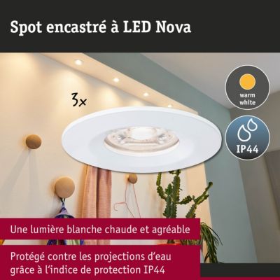 Spot encastré LED Nova Mini Coin Kit de base fixe IP44 rond 65 mm Coin 3x4W 3x310lm 230V 2700K Blanc dépoli