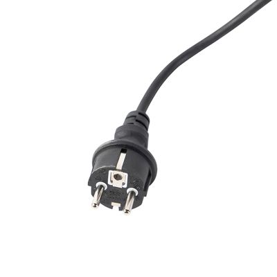 Spot orientable à piquet noir IP44 - Solo