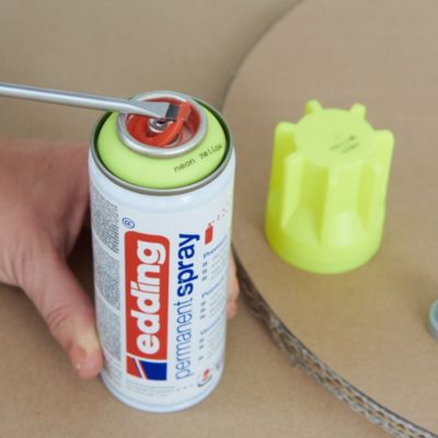 Spray peinture acrylique Edding orange fluo 200 ml