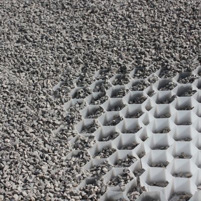 Stabilisateurs de graviers (palette de 35 unités soit 33,6 m²) - Blanc