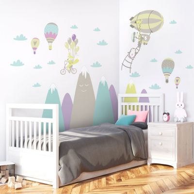 Stickers montagnes scandinaves animaux fantastiques 80 x 120 cm