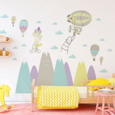 Stickers montagnes scandinaves animaux fantastiques 80 x 120 cm