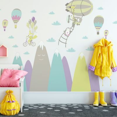 Stickers montagnes scandinaves animaux fantastiques 80 x 120 cm