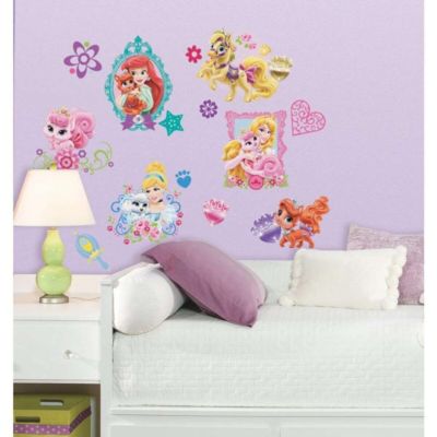 Stickers repositionnables Princesses leurs animaux de compagnie
