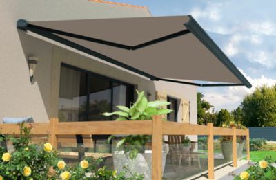 Store banne motorisé avec coffre intégral Arizona S130 - armature grise - 5 x 3,5m Sunstyl