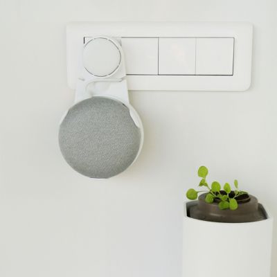 Support mural PlugnSay pour Google Home mini en plastique blanc