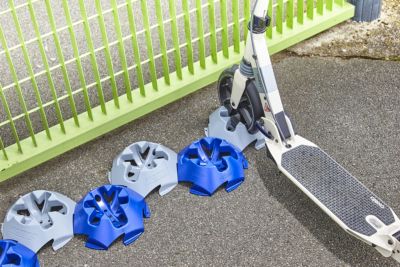 Support trottinette au sol Mottez L. 21 cm gris