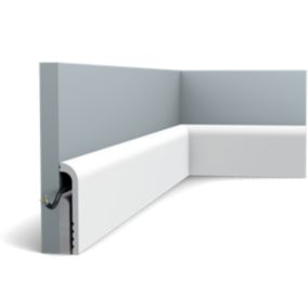 SX185 Plinthe de rénovation Orac Decor - 12x2,5x200cm (h x p x L) - surplinthe décorative polymère