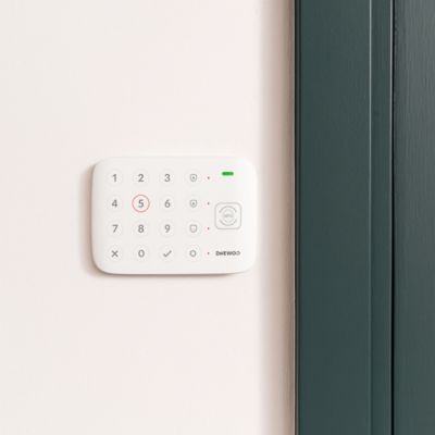 Système d'alarme connecté Sans Abonnement Daewoo Vigilia Wifi - 1 caméra + 6 accessoires - Batterie et sirène intégrées