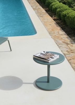 Table basse de jardin aluminium Pop vert Arcane H.44 cm