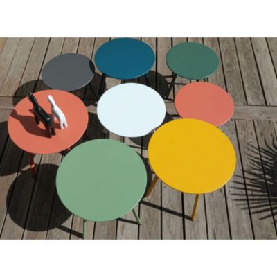 Table basse de jardin en acier Massai 45 cm Vert light