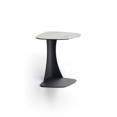 Table basse Menhir avec plateau en céramique sur plateau en verre marbré blanc et structure en métal peint anthracite - Pierres