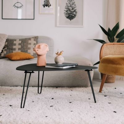 Table basse triangulaire en métal gris anthracite  Oviala