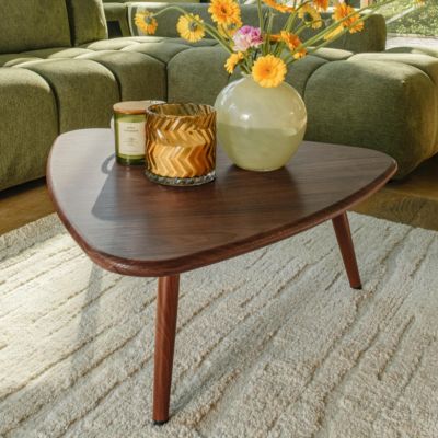 Table basse triangulaire en MDF bois foncé  Oviala