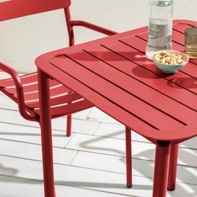 Table carrée de terrasse (70x70cm) rouge foncé  Oviala