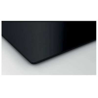 Table de cuisson à induction 60cm 4 feux noir Bosch PUE611BB5E