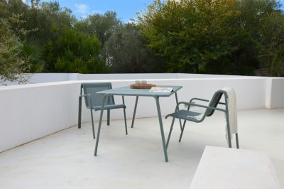 Table de jardin acier vert Atlas Arcane L.160 x l.90 x H.75 cm