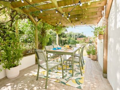Table de jardin ROWA en aluminium coloris vert et imitation bois - 10 personnes