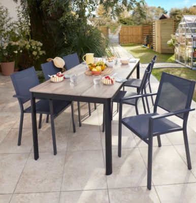 Table de jardin THILIA en Duraboard® et aluminium coloris noir - 8 personnes