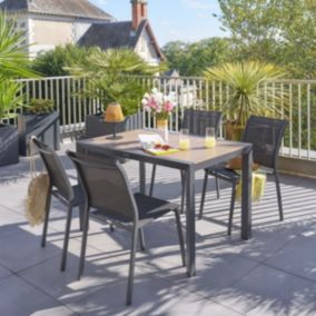 Table de jardin "Évasion" effet bois honey & graphite 4 places lates en aluminium - Hespéride