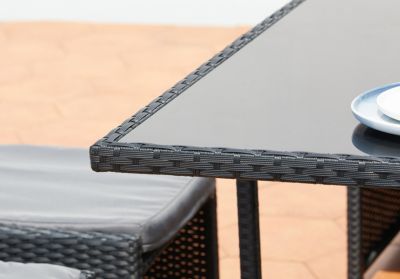 Concept Usine – Salon De Jardin Encastrable Résine Tressée 6 Personnes – Table Verre Amovible + 6 Fauteuils – Coussins Noir, Résiste Aux UV