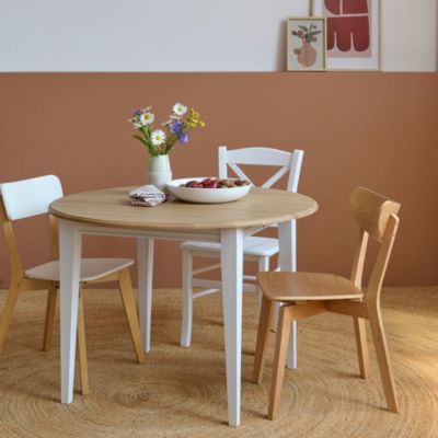 Table ronde 6 pieds fuseau D105 + 3 rallonges bois blanc  - VICTORIA